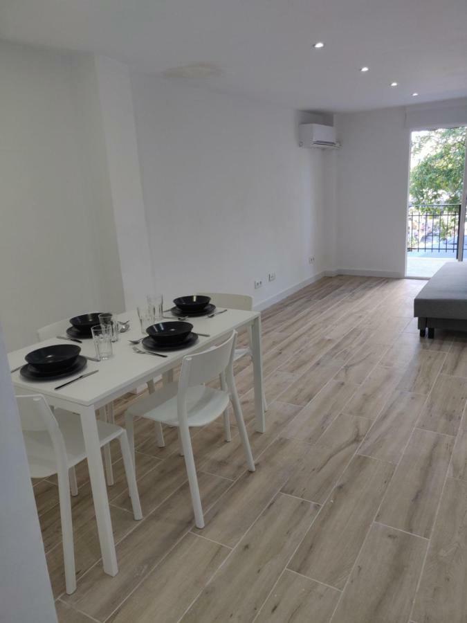 Salou Lovely 2 Bed 2 Bath Near To Beach: Amposta Apartment Bagian luar foto