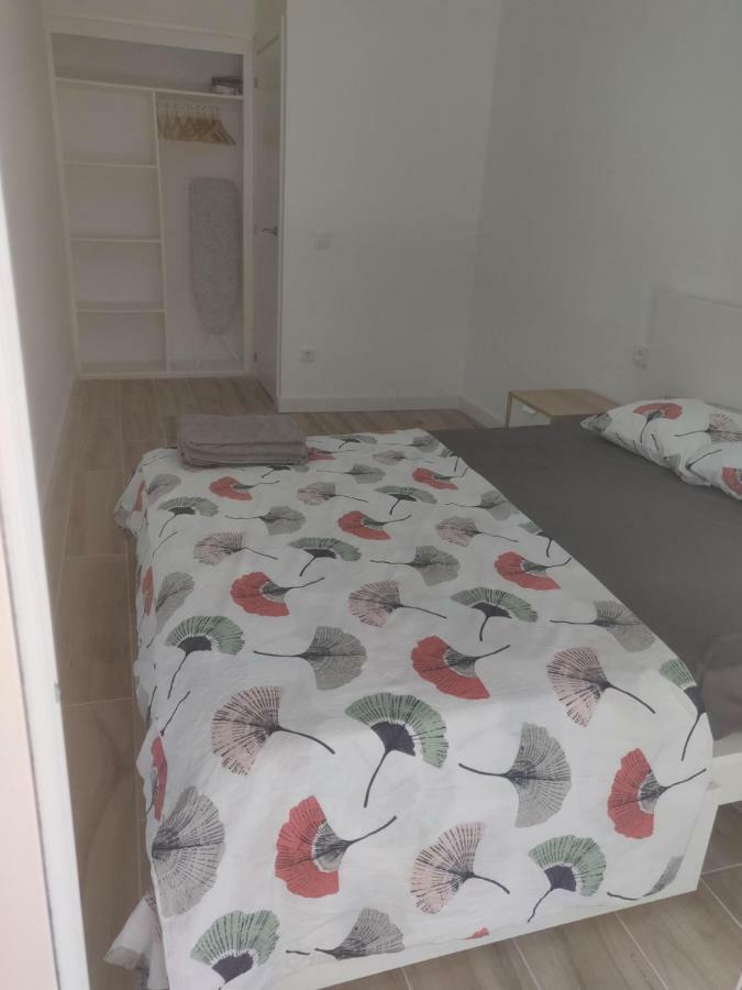 Salou Lovely 2 Bed 2 Bath Near To Beach: Amposta Apartment Bagian luar foto