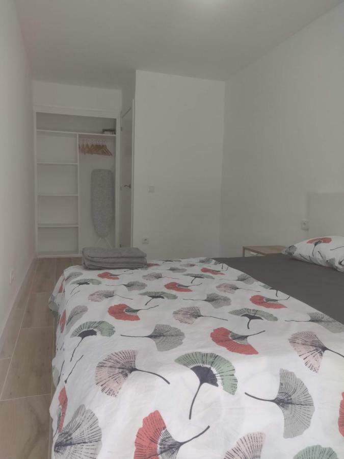 Salou Lovely 2 Bed 2 Bath Near To Beach: Amposta Apartment Bagian luar foto